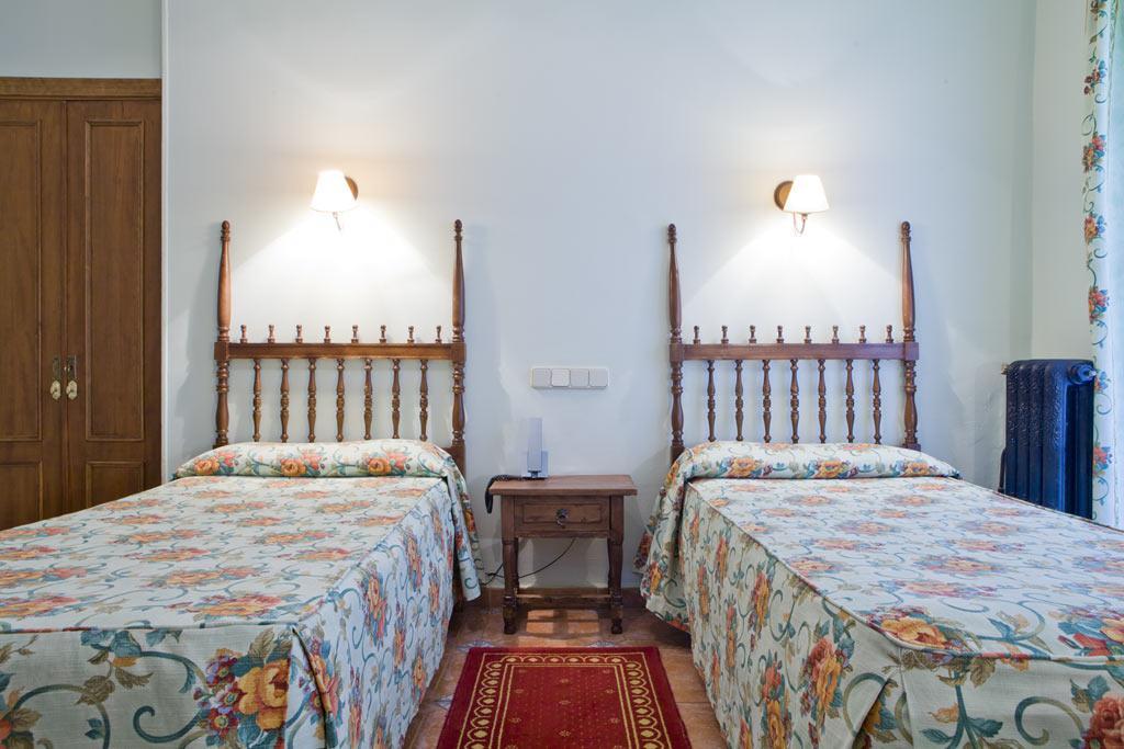 Ávila Hotel Rey Nino מראה חיצוני תמונה