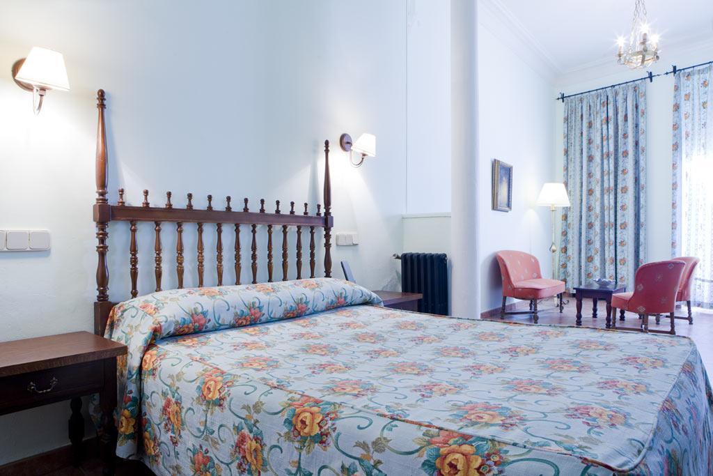 Ávila Hotel Rey Nino מראה חיצוני תמונה